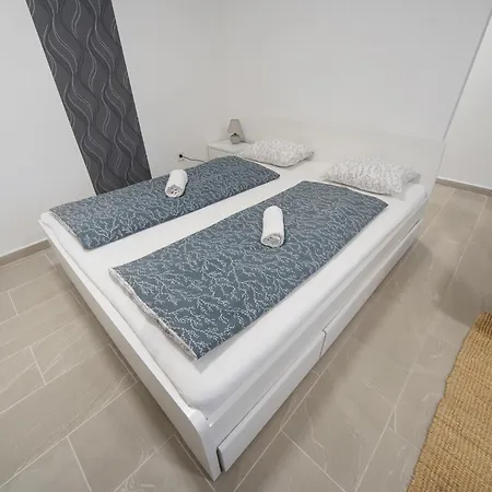 Agoston 3 - Malna Apartament Pécs